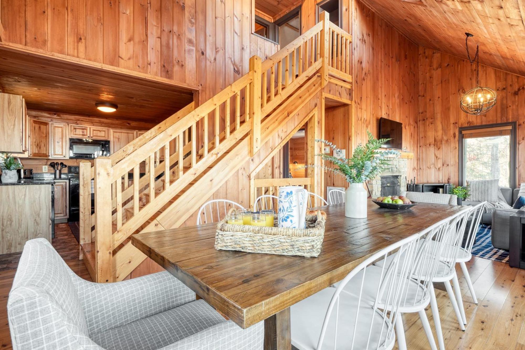 Fontana By Avantstay Gorgeous Mountain Cabin W Views Hot Tub Game Room Gatlinburg Buitenkant foto