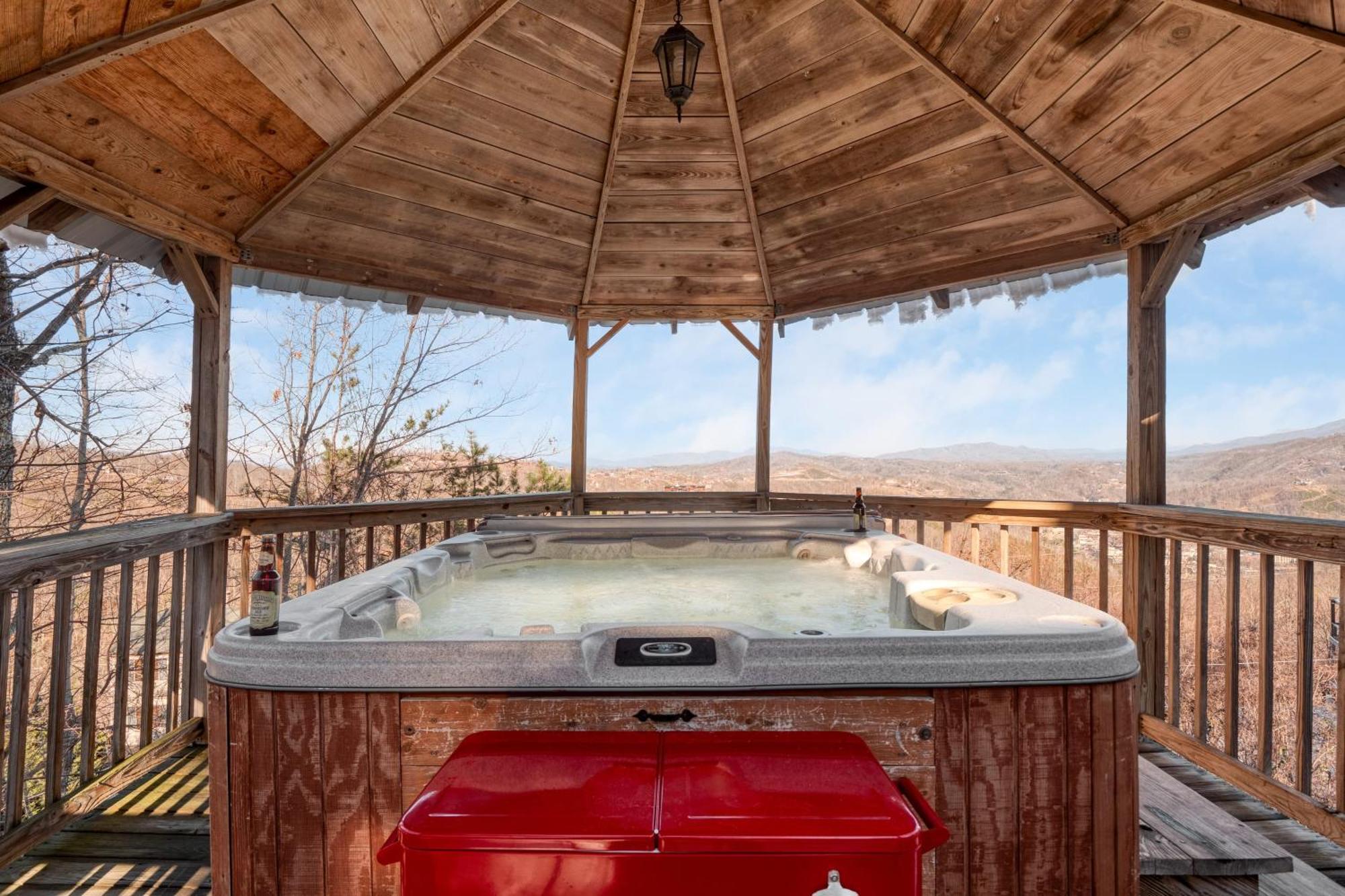 Fontana By Avantstay Gorgeous Mountain Cabin W Views Hot Tub Game Room Gatlinburg Buitenkant foto